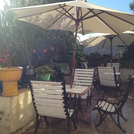 Hotel Le Trianon Antsirabe Bagian luar foto
