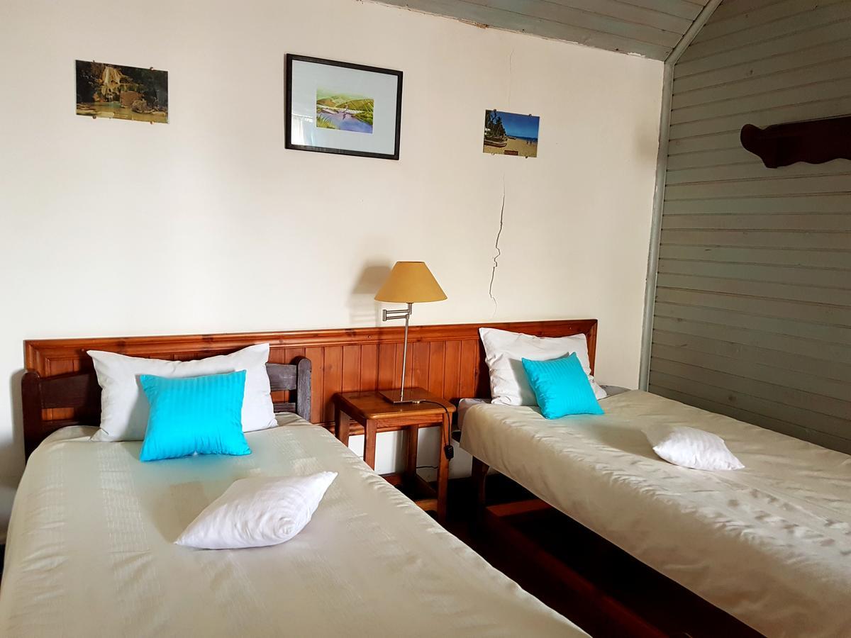 Hotel Le Trianon Antsirabe Bagian luar foto